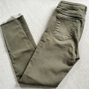 ZARA Basic Z1975 Olive Denim Jeans. Women's Size:6.
